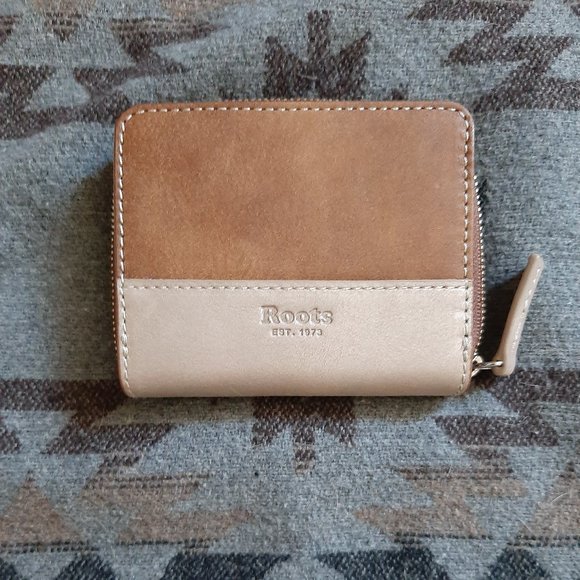 Roots Other - Wallet